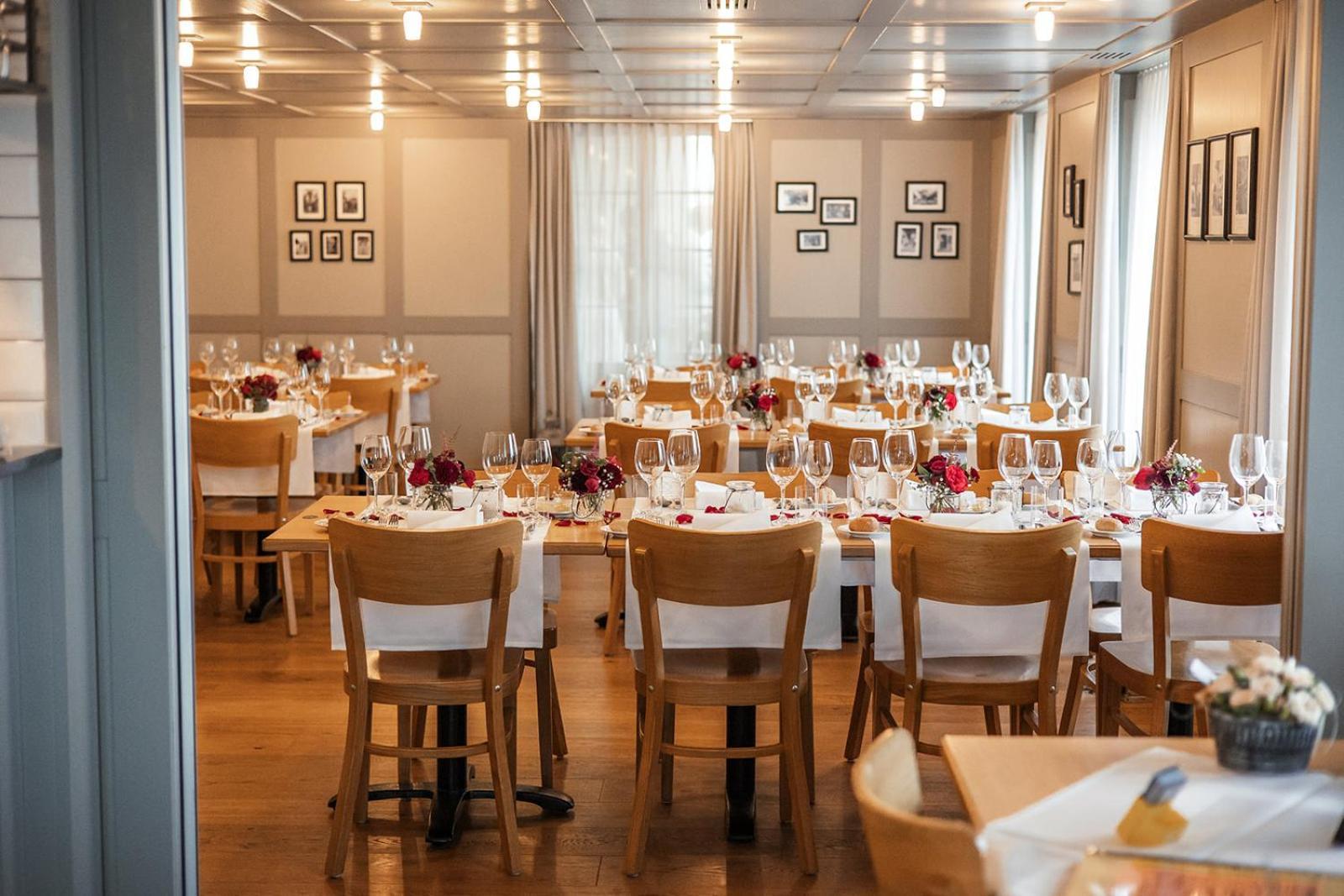 Gasthaus Zum Bauernhof Oberlunkhofen Ngoại thất bức ảnh