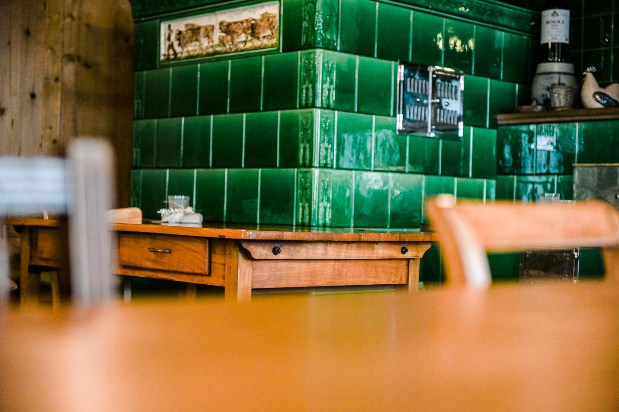 Gasthaus Zum Bauernhof Oberlunkhofen Ngoại thất bức ảnh